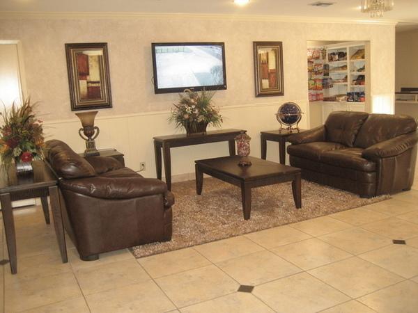 Executive Inn Brookshire ภายนอก รูปภาพ